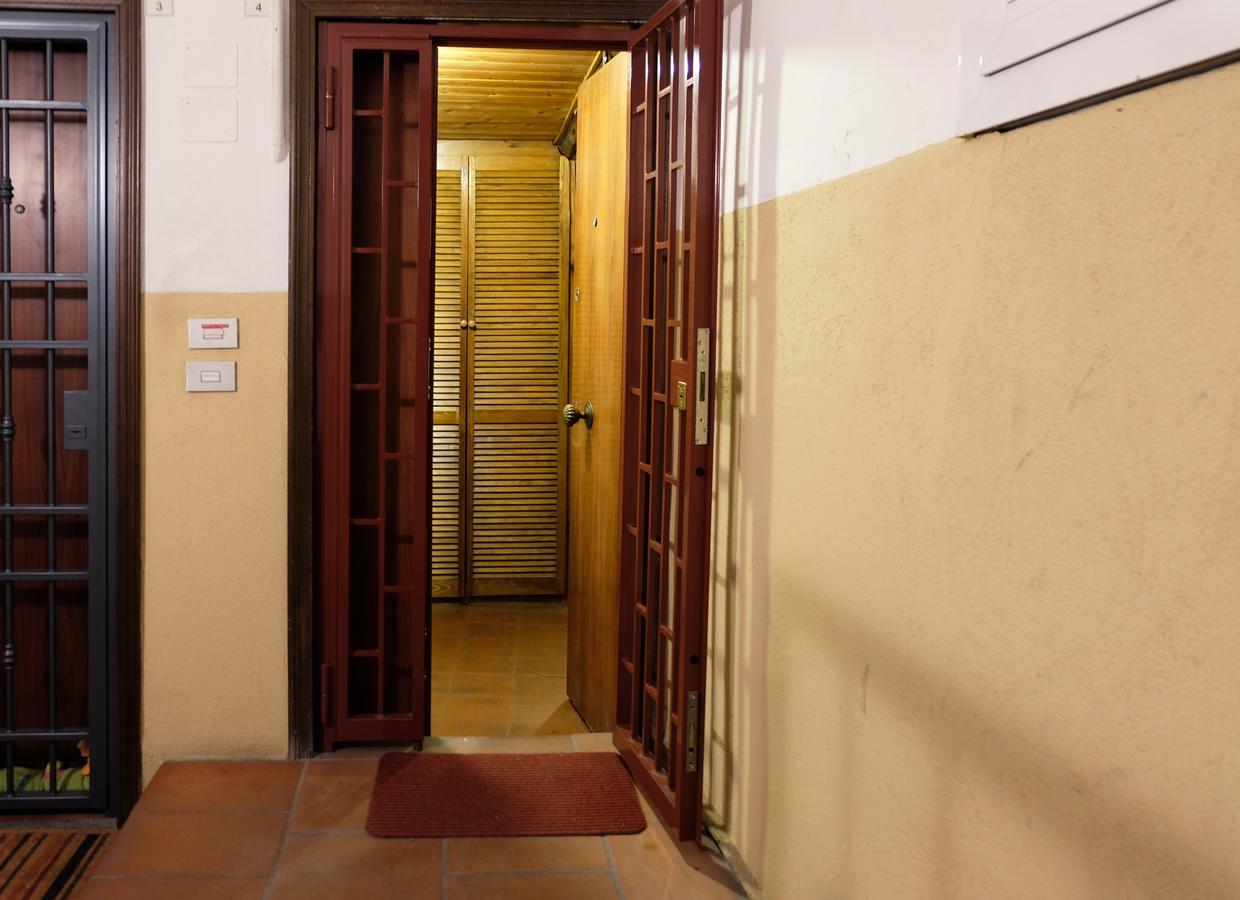 Castiglione Lovely Mansarda Bologna Bagian luar foto