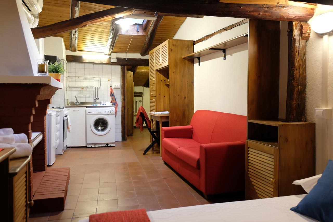 Castiglione Lovely Mansarda Bologna Bagian luar foto